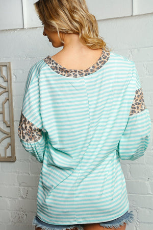 Mint Rib Stripe Leopard Banded V Neck Knit Top